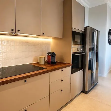 Luxe & Confort - Piscine - A Pied - 9 Pers Apartment
