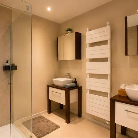 Daire Luxe & Confort - Piscine - A Pied - 9 Pers Le Barcarès
