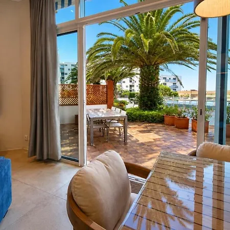 Apartment Luxe & Confort - Piscine - A Pied - 9 Pers Le Barcares